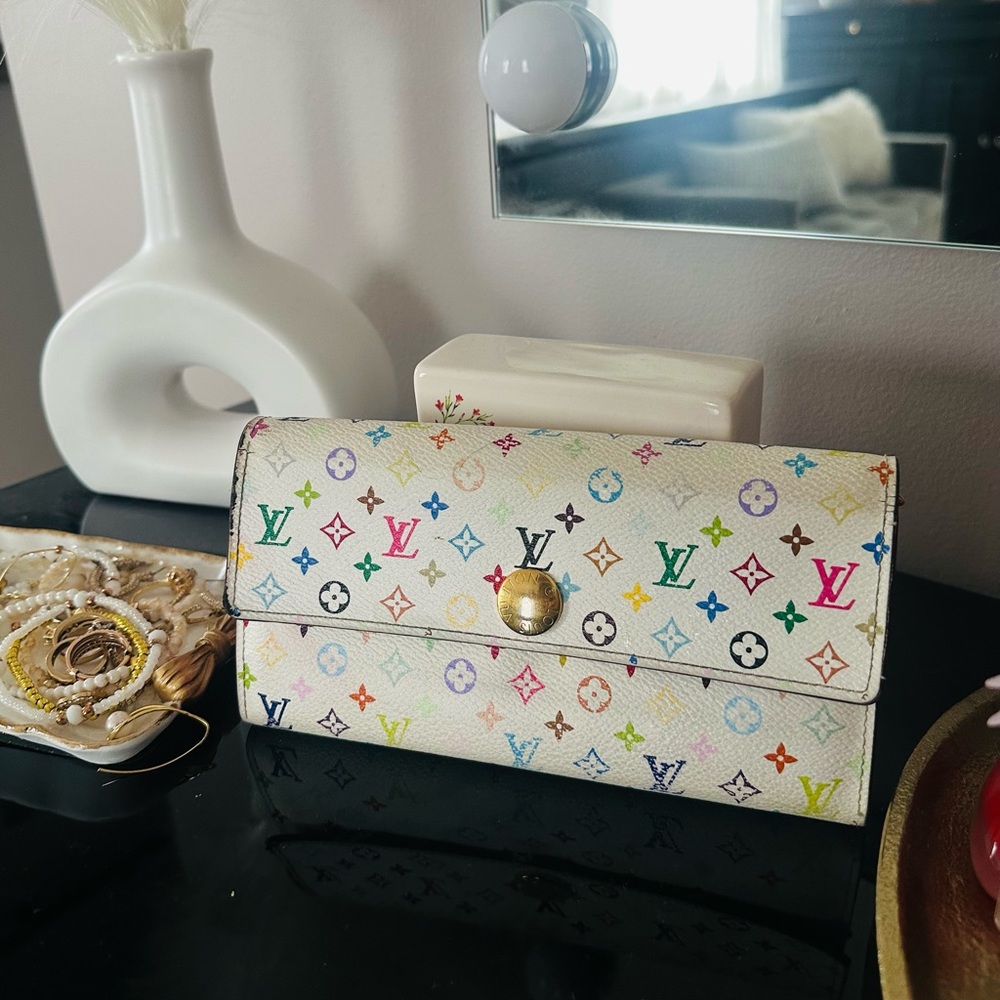 Multicolor Louis Vuitton Wallet 🌈